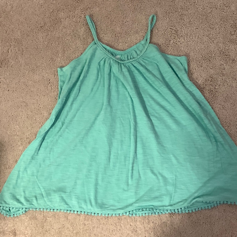 Girl’s Old Navy braided strap tank top